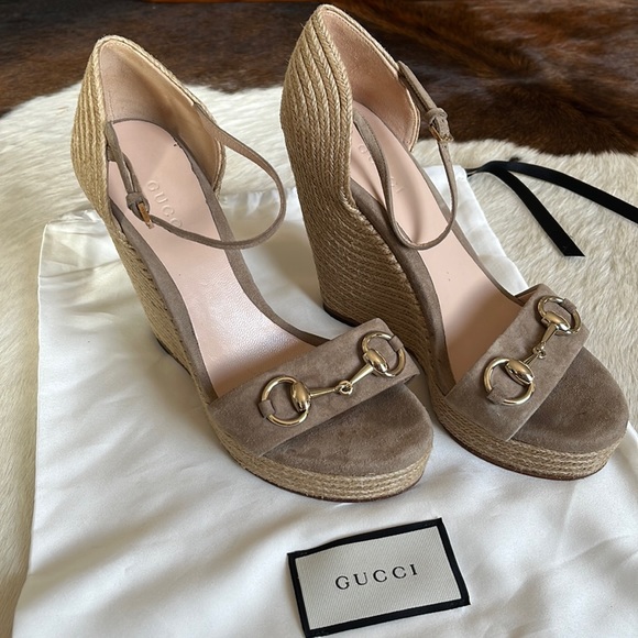 Gucci Shoes - Gucci Horsebit Accent Suede Espadrille Wedges Sz 6